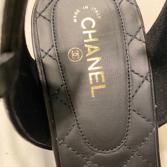 Chanel tweed and Leather sandals. - Picture 13 of 13